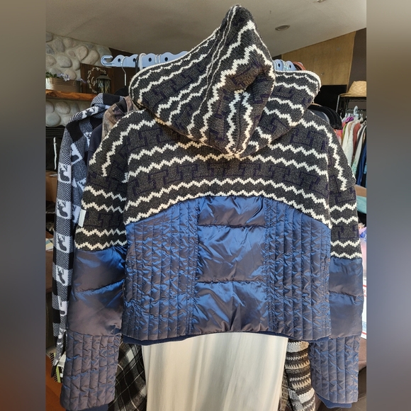 FREE PEOPLE Just Lodgin' Sweater Puffer - SMALL - Picture 7 of 11